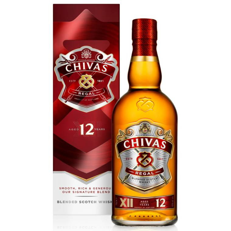 Chivas Regal 12 éves Skót Blended Whisky 0.7l