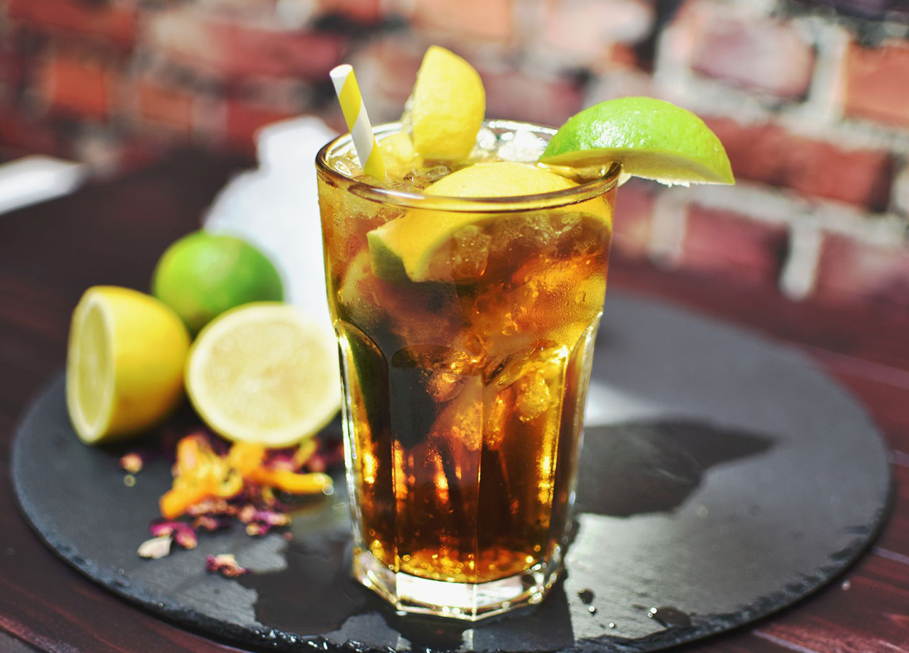Long Island Iced Tea koktél recept – egy jeges teának álcázott ütős ital