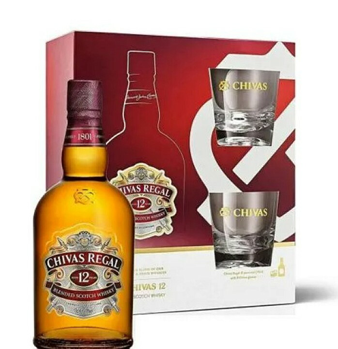 Chivas Regal 12 éves Skót Blended Whisky 0.7l + 2 pohár DRS