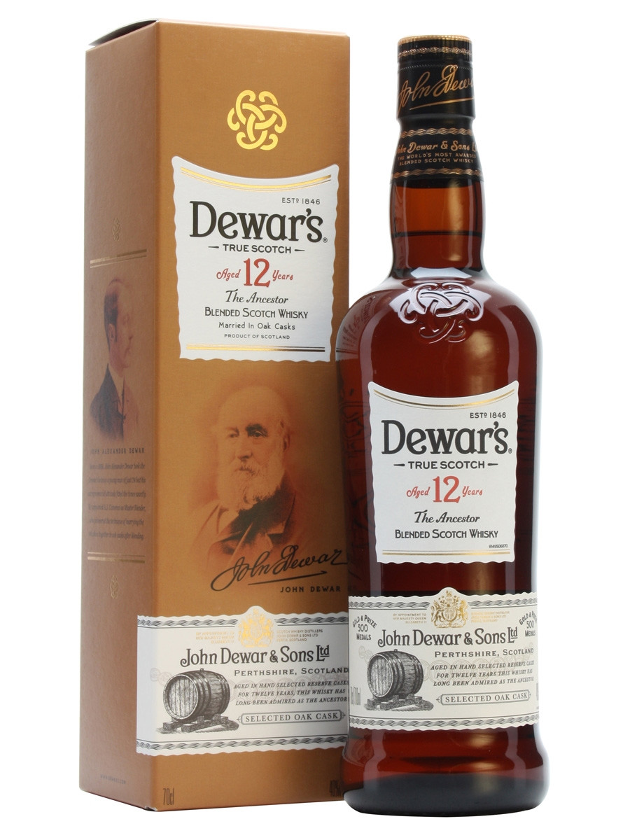 Dewar's 12 éves Skót Blended Whisky 0,7l